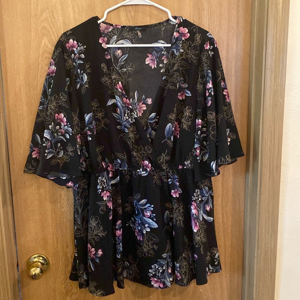 Soprano Black Floral Empire Waist Blouse Size 4X